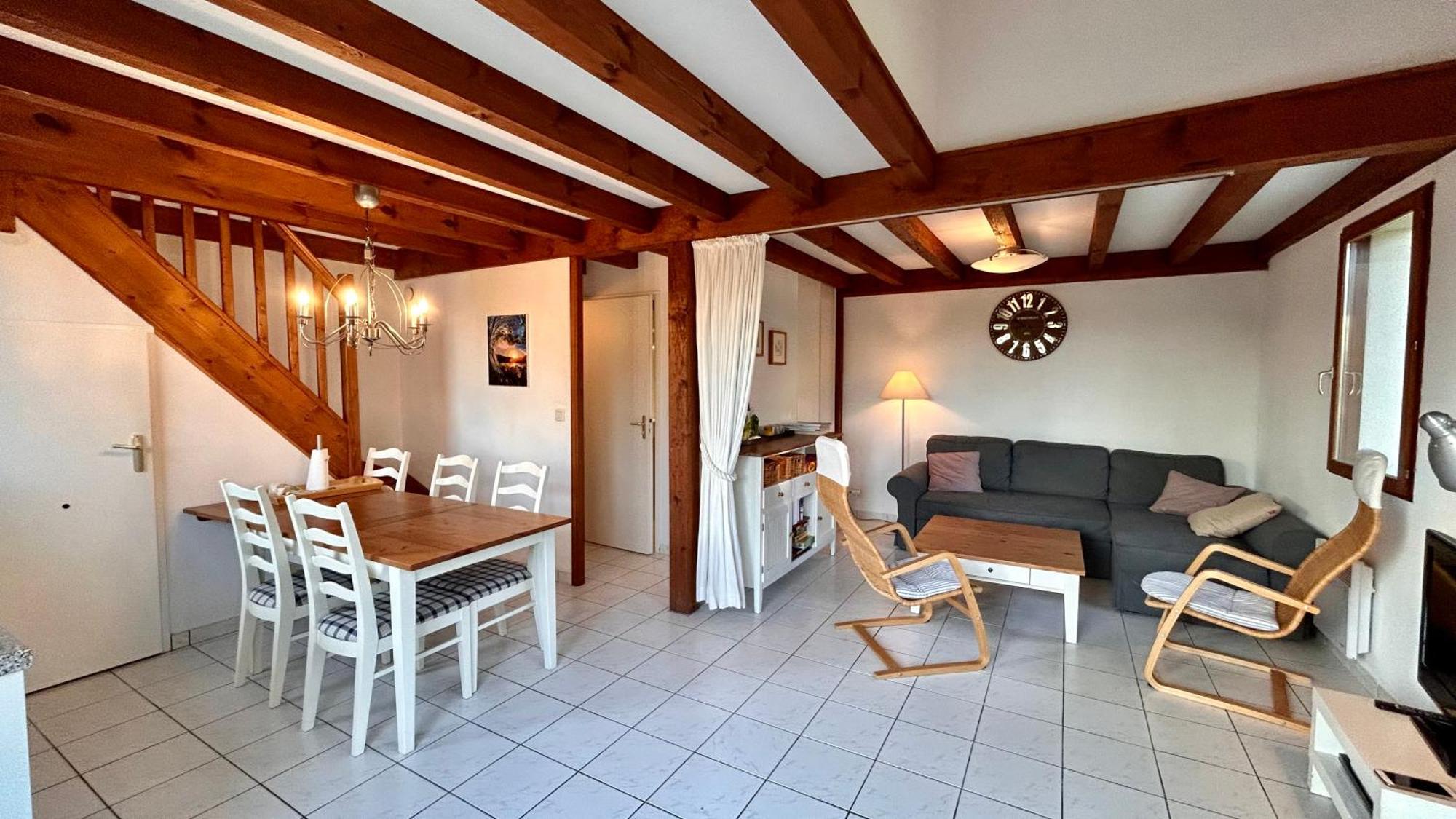 Jolie Maison De Vacances Avec Terrasse Et Jardin Saint-Julien-en-Born Exterior photo